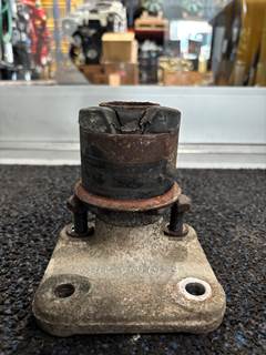 Ford F3HT-6A070-CB Engine Mount for Cummins