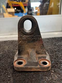 Freightliner 01-30509-000 Engine Mount