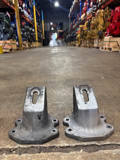 Isuzu 6HK1 Engine Mount