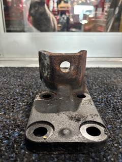 Mercedes-Benz MBE 4000 Engine Mount for Freightliner