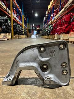 Peterbilt 01-26825-001 Engine Mount for Detroit Series 60