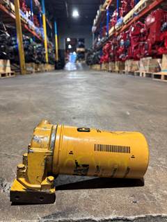 Caterpillar 3116 / 3126 Engine Oil Filter Base