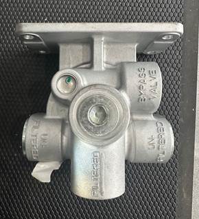 OEM Caterpillar Oil Filter Base , 362-3515