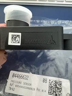 Deutz TCD3.6L4 Engine Sensor For Sale | Hialeah, FL | 04466632 ...