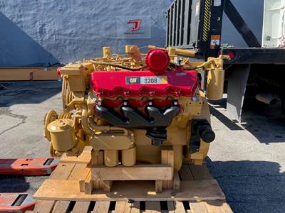 Caterpillar 3208 Engine