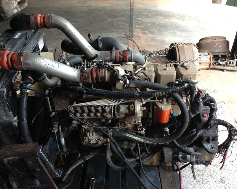 5.9l Cummins Engine