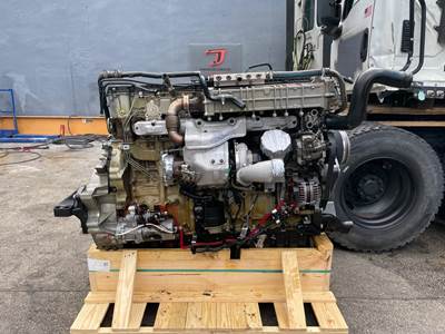2014 Detroit DD13 Engine