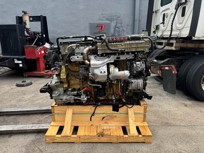 2011 Detroit DD13 Engine