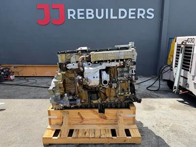 2012 Detroit DD13 Engine