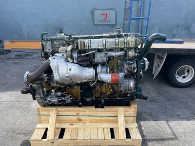 2012 Detroit DD15 Engine