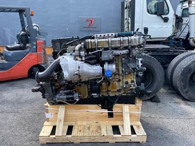 2012 Detroit DD15 Engine