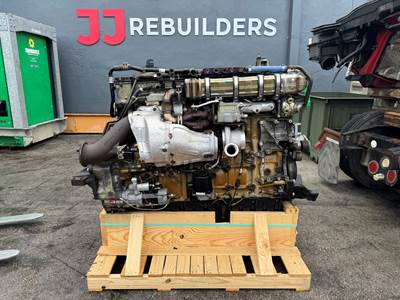 2012 Detroit DD15 Engine