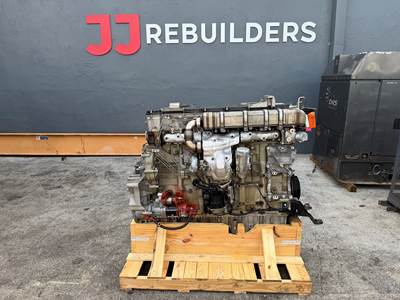 2019 Detroit DD15 Engine