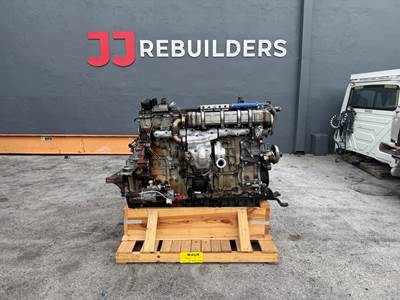 2018 Detroit DD15 Engine