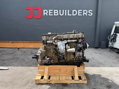 2018 Detroit DD15 Engine