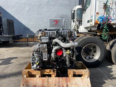 2018 Detroit DD5 Engine