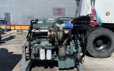 2003 Detroit Series 60 14.0L Engine