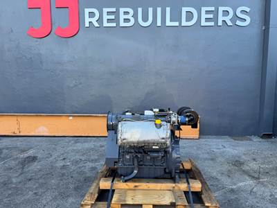 2000 Deutz F4L1011 Engine