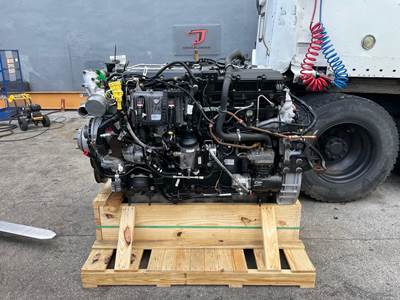 2018 International A26 Engine