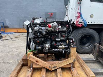 2013 International MaxxForce 10 Engine