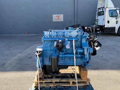 2000 International DT466 Engine