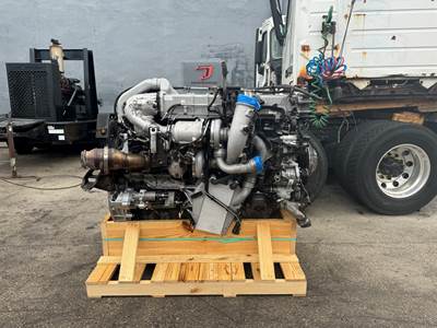 2013 International MaxxForce 13 Engine