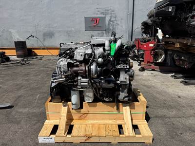 2011 International MaxxForce DT Engine