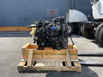 2012 Isuzu 4HK1TC Engine