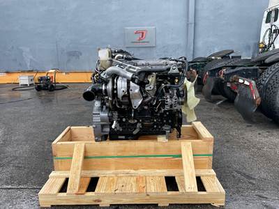 2015 Isuzu 4HK1TC Engine