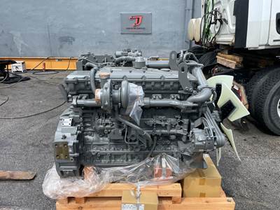2015 Isuzu 6UZ1X Engine