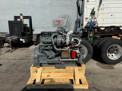 2004 Mack AC Engine