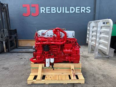 2008 Mack MP7 Engine