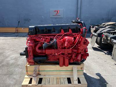 2007 Mack MP8 Engine