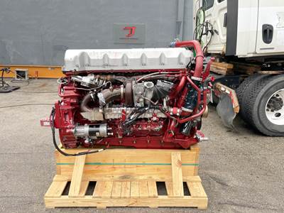 2012 Mack MP8 Engine