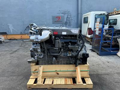 2008 Mercedes-Benz OM460 Engine