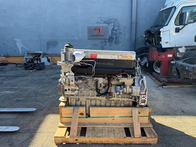 2003 Mercedes-Benz OM460LA Engine