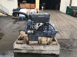 2002 Mercedes-Benz OM904LA Diesel Engine