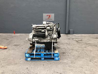 2004 Mercedes-Benz OM906LA Diesel Engine