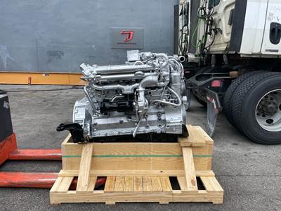 2006 Mercedes-Benz OM906LA Engine