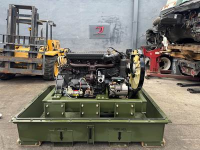 2002 Mercedes-Benz OM906LA Engine