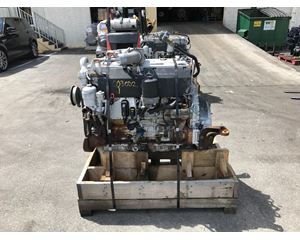 2005 Mercedes-Benz OM906LA Diesel Engine