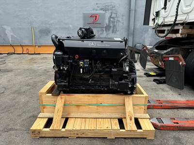 2022 Mercedes-Benz OM926 Engine