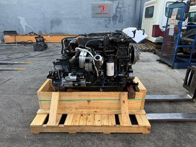 2015 Paccar PX-7 Engine