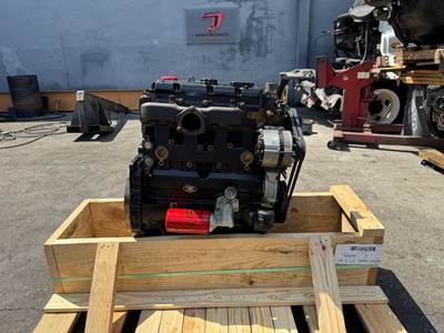 2004 Perkins 1104C-44 Engine