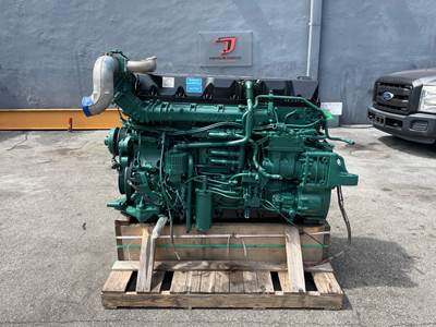 2008 Volvo D13 Engine