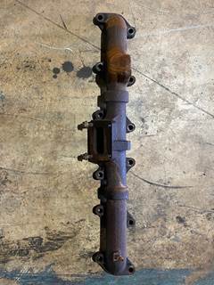 International DT466E Exhaust Manifold