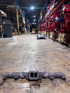 International DT466E Exhaust Manifold