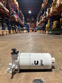 FLEETGUARD FS20121 Fuel Filter Assembly for Cummins ISB/ QSB