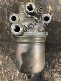 Isuzu 4HK1 Fuel Filter Assembly