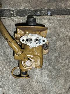 Caterpillar C10 / C12 Fuel Filter Base